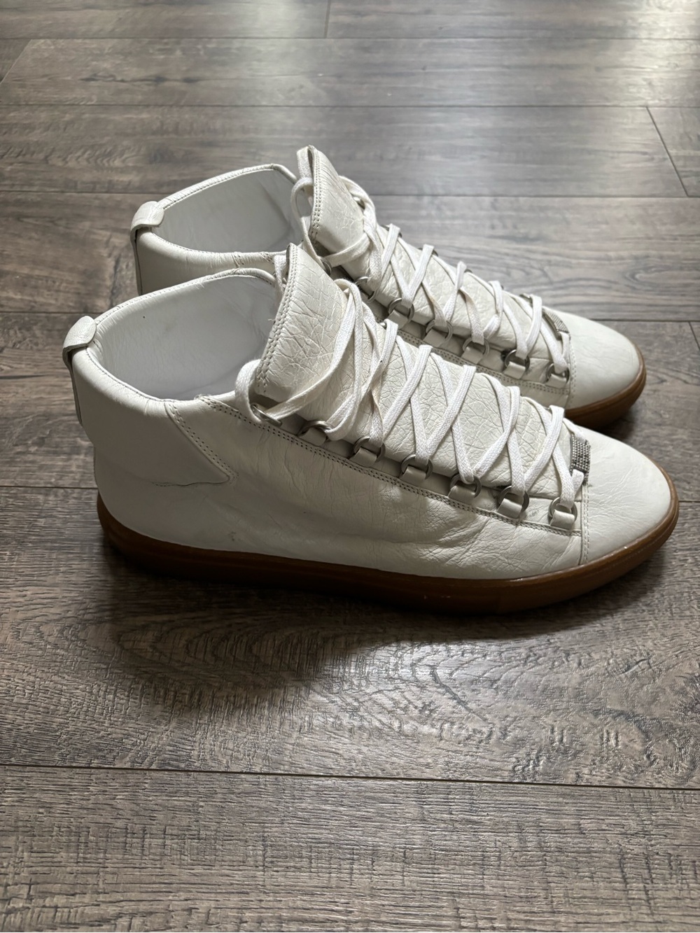 Balenciaga Arena High Sneakers - Picture 2 of 5